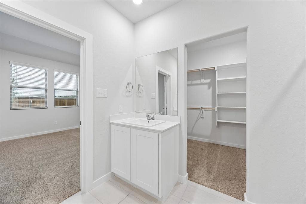 2708 Delevan Drive, Princeton, TX 75407 Primary Bathroom in the Cedar home plan – REPRESENTATIVE PHOTO