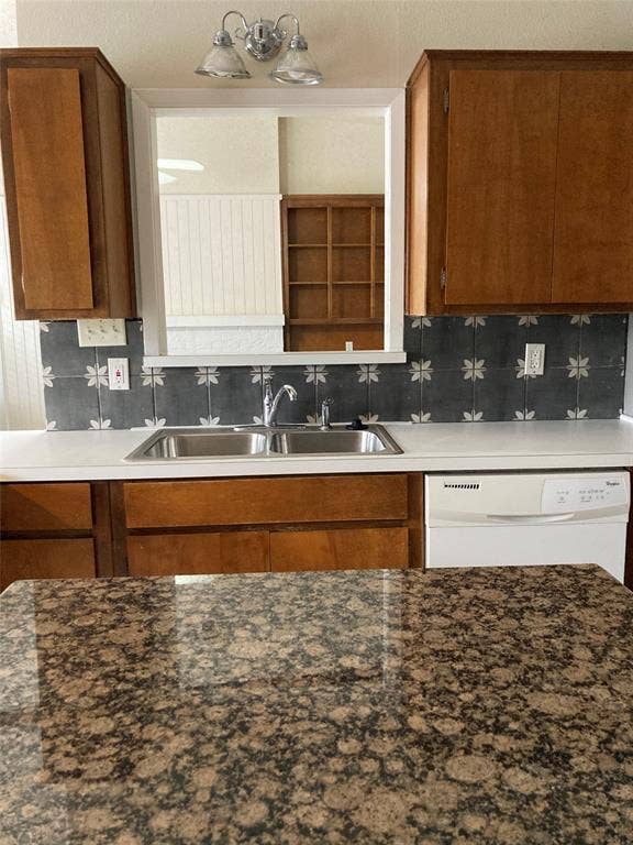 2714 McCart Avenue, Fort Worth, TX 76110 2714 McCart Avenue, Fort Worth, TX 76110