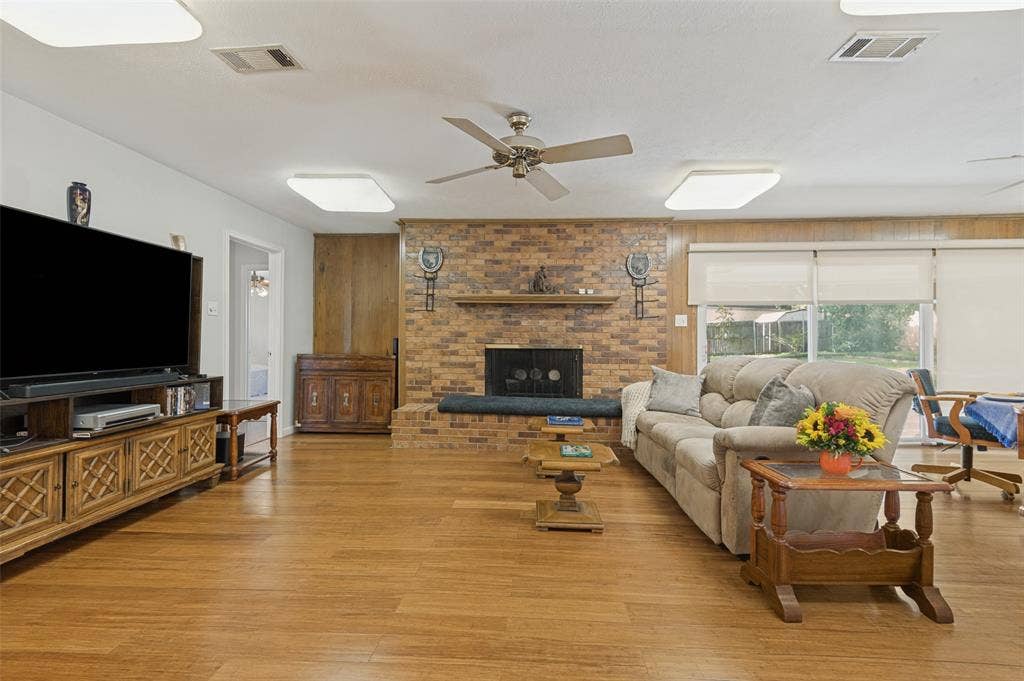 3005 Coronado Street, Irving, TX 75062