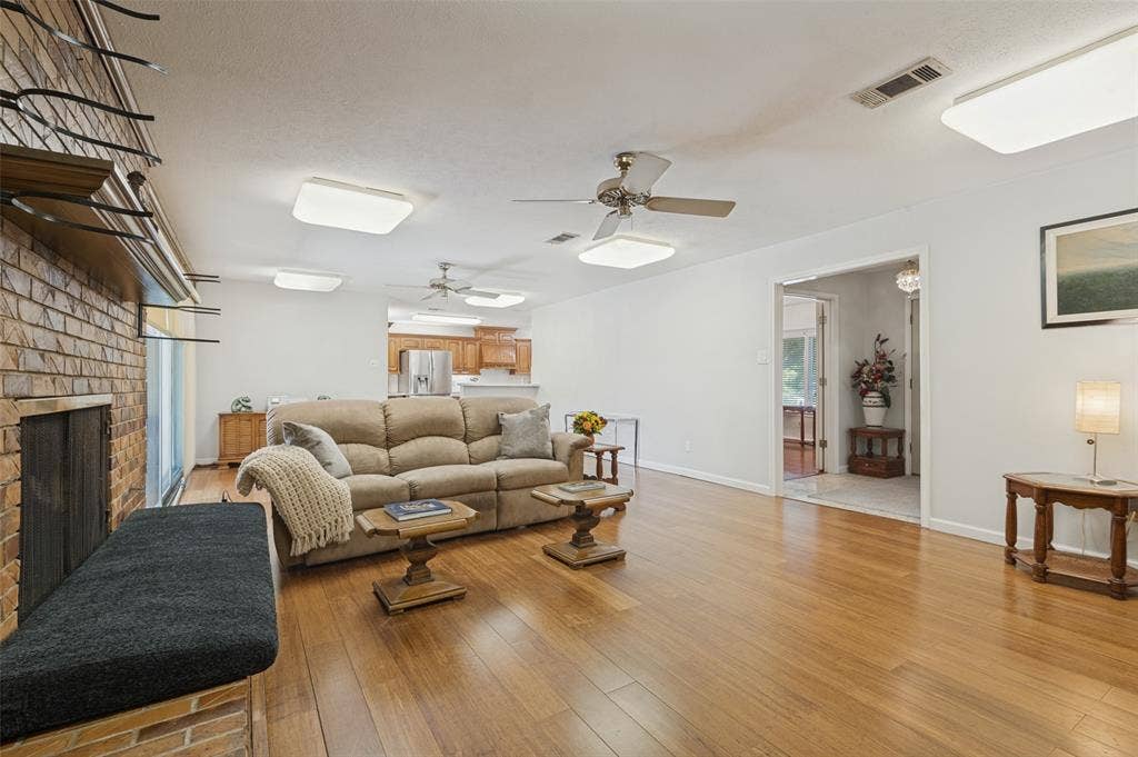 3005 Coronado Street, Irving, TX 75062
