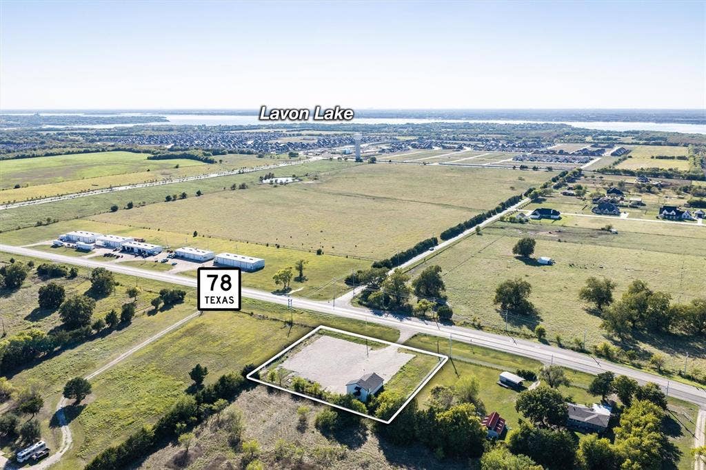 2467 State Highway 78 S, Farmersville, TX 75442