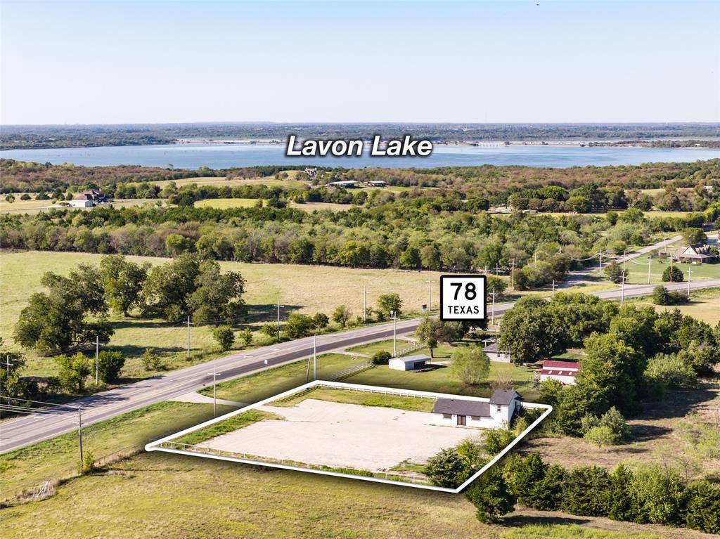 2467 State Highway 78 S, Farmersville, TX 75442