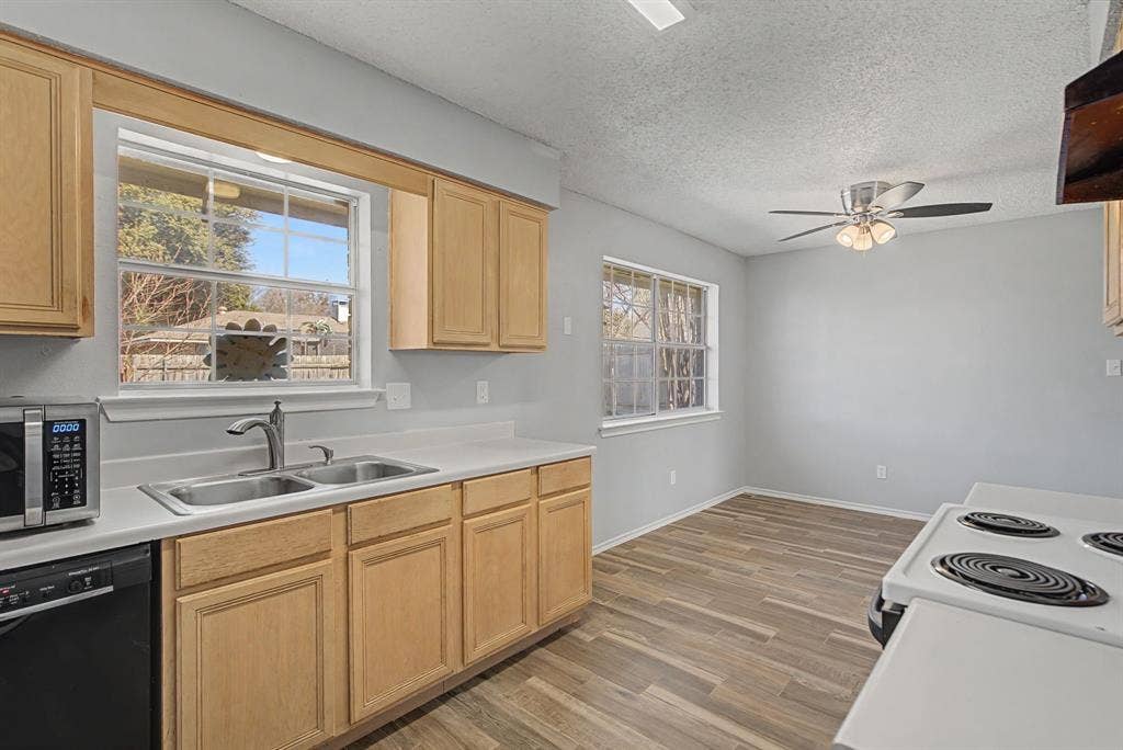 114 Prairie Creek Circle, Princeton, TX 75407 114 Prairie Creek Circle, Princeton, TX 75407