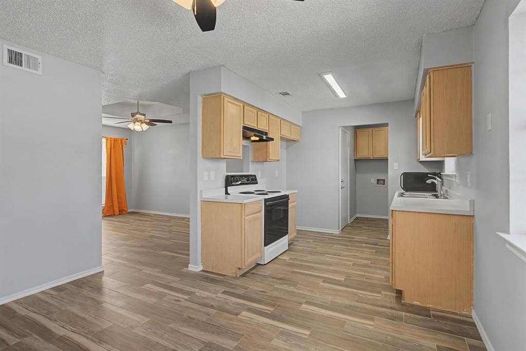114 Prairie Creek Circle, Princeton, TX 75407 114 Prairie Creek Circle, Princeton, TX 75407