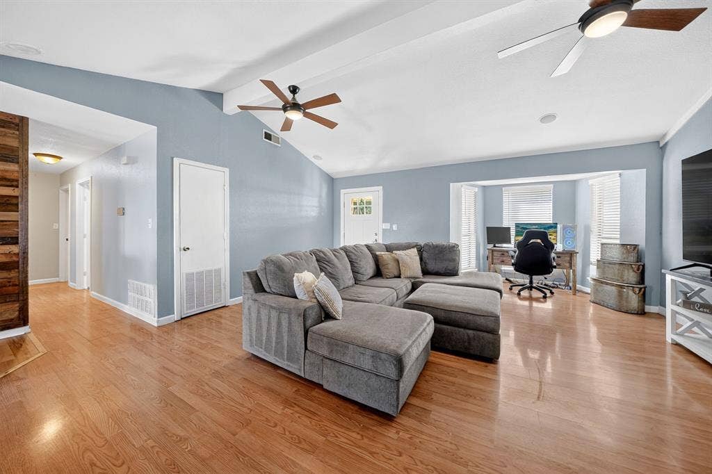 5274 Private Road 1170, Farmersville, TX 75442 5274 Private Road 1170, Farmersville, TX 75442