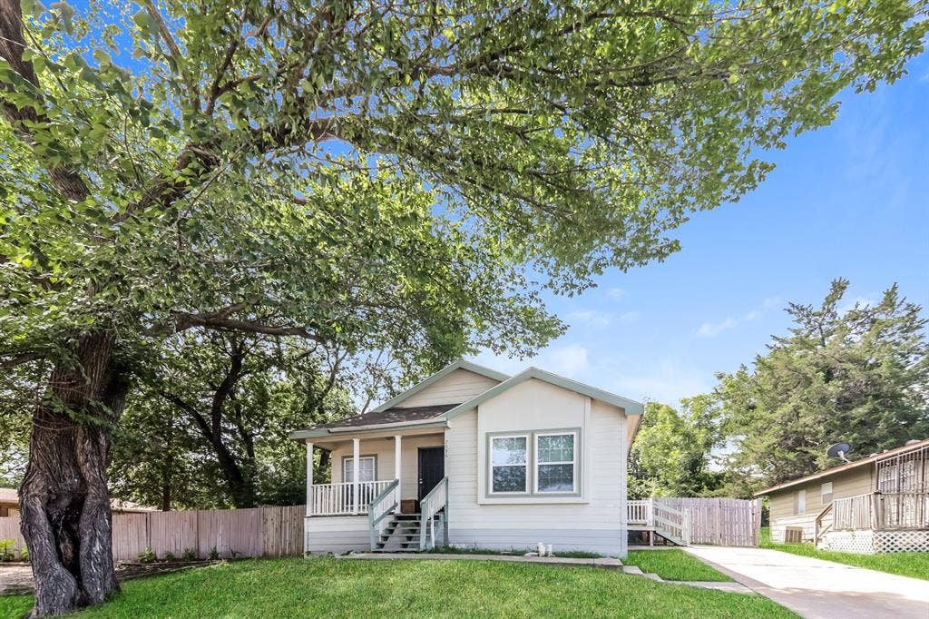 2536 Kool Avenue, Dallas, TX 75241 2536 Kool Avenue, Dallas, TX 75241