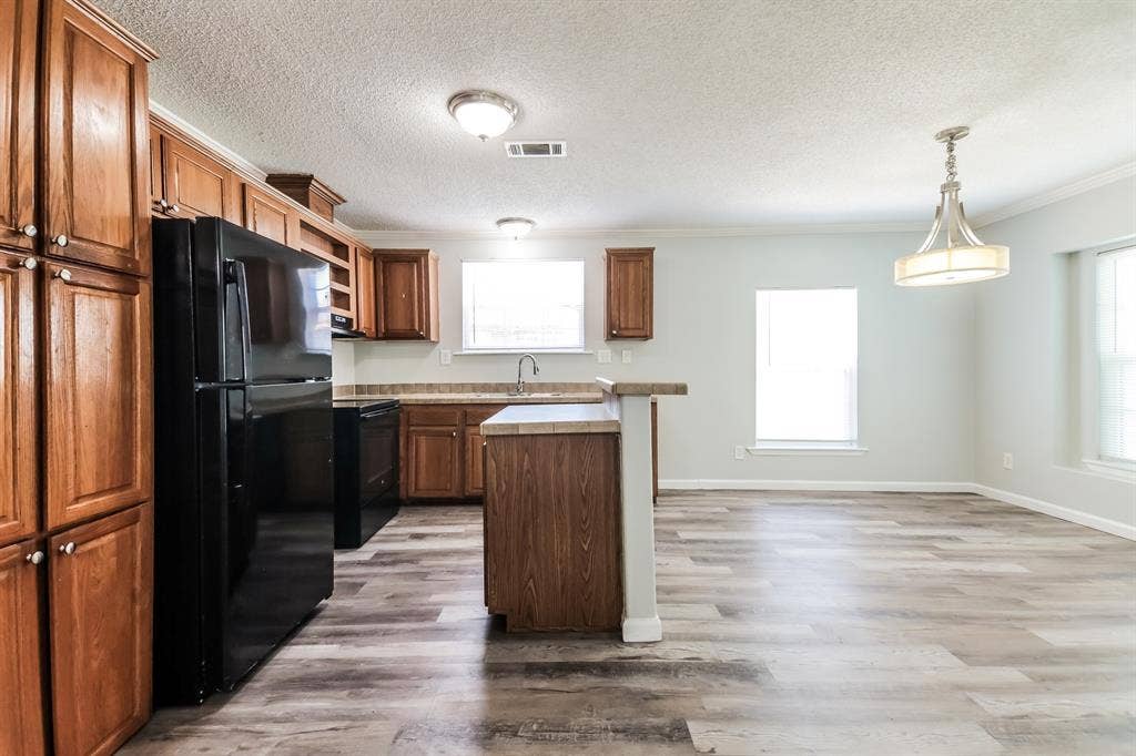 2536 Kool Avenue, Dallas, TX 75241 2536 Kool Avenue, Dallas, TX 75241