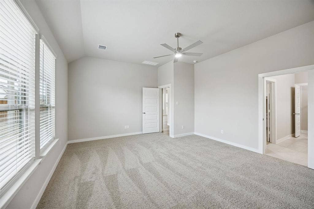 1341 Companero Street, Haslet, TX 76052 Primary Suite in the Stanley II home plan – REPRESENTATIVE PHOTO