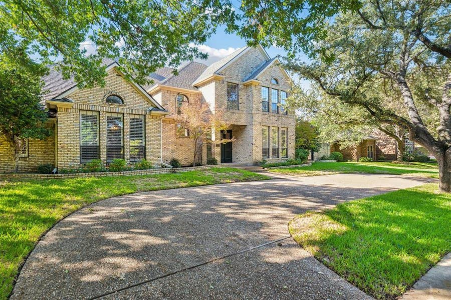 Property photo for 5806 London Lane, Dallas, TX