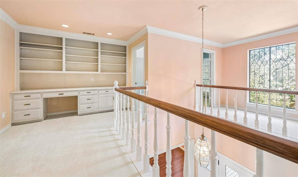 5806 London Lane, Dallas, TX 75252 5806 London Lane, Dallas, TX 75252