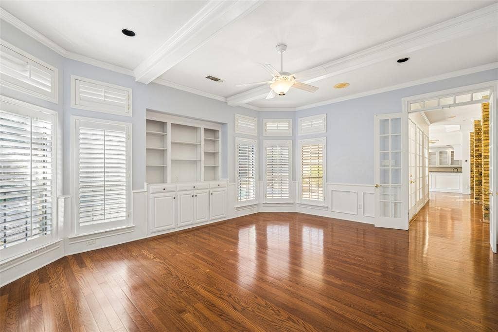 5806 London Lane, Dallas, TX 75252 5806 London Lane, Dallas, TX 75252
