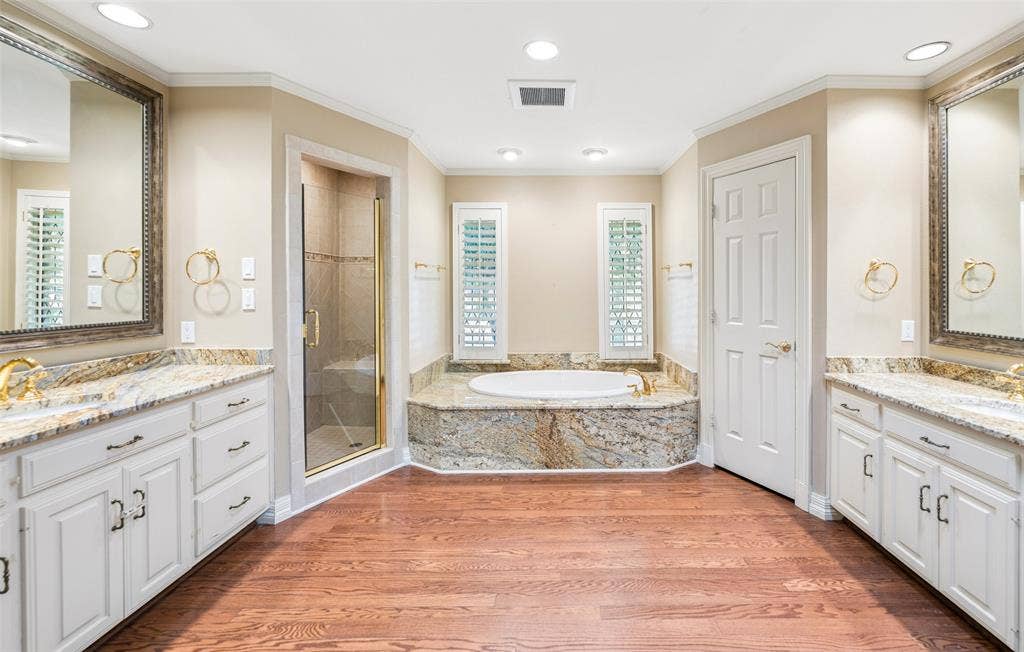 5806 London Lane, Dallas, TX 75252 5806 London Lane, Dallas, TX 75252