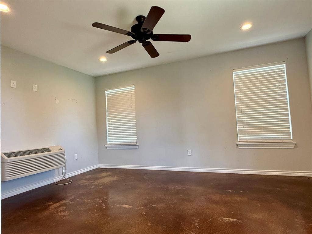 9688 State Highway 36 W, Clyde, TX 79510
