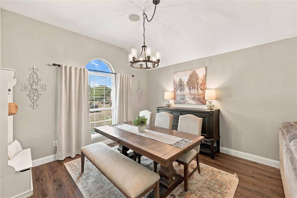 506 Timber Drive, Waxahachie, TX 75165 506 Timber Drive, Waxahachie, TX 75165