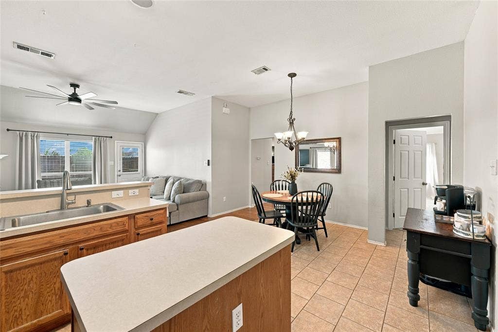 506 Timber Drive, Waxahachie, TX 75165 506 Timber Drive, Waxahachie, TX 75165