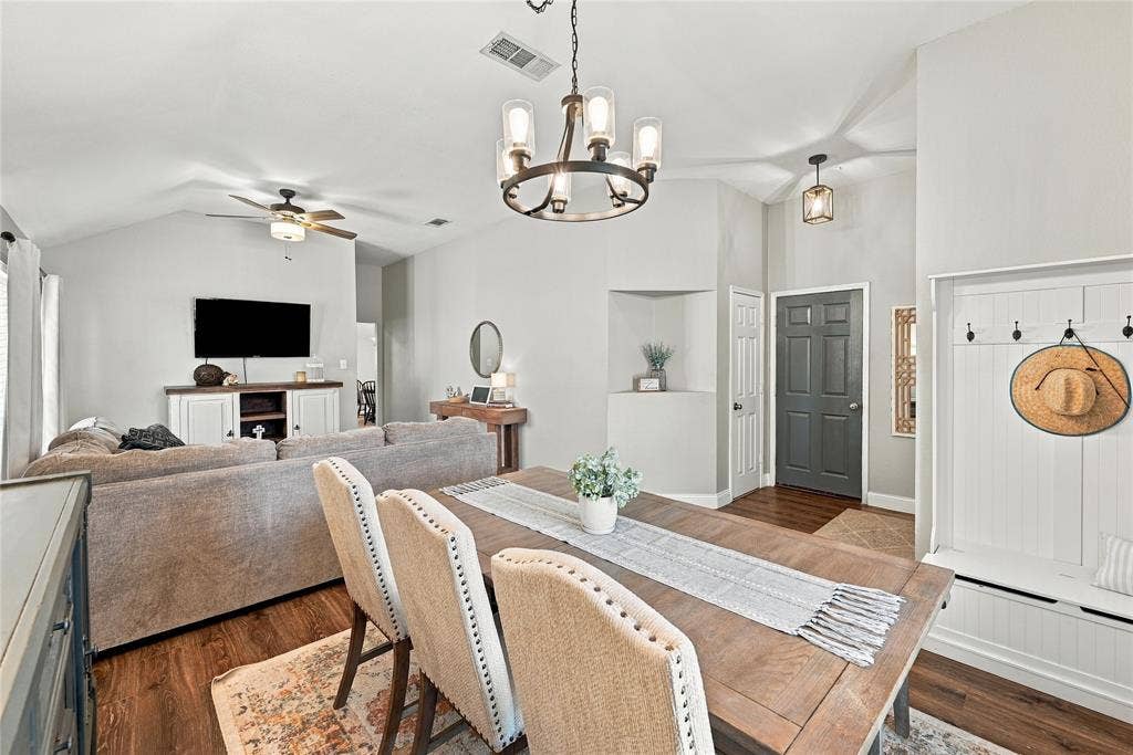 506 Timber Drive, Waxahachie, TX 75165 506 Timber Drive, Waxahachie, TX 75165