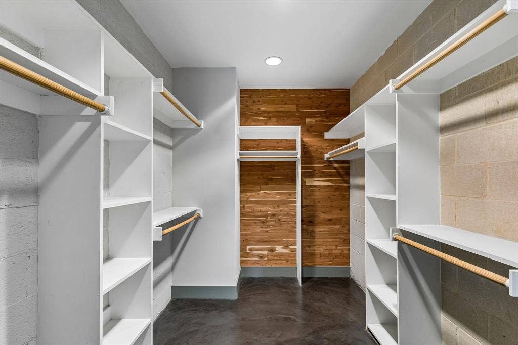 3819 Commerce Street, Dallas, TX 75226 3819 Commerce Street, Dallas, TX 75226