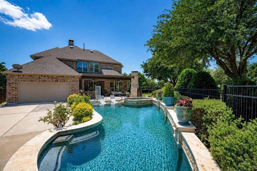 864 Willow Winds Street, Allen, TX 75013 864 Willow Winds Street, Allen, TX 75013