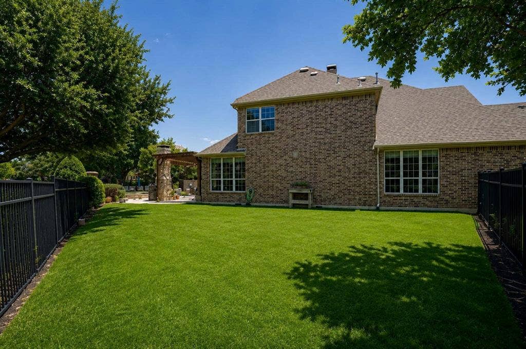 864 Willow Winds Street, Allen, TX 75013 864 Willow Winds Street, Allen, TX 75013