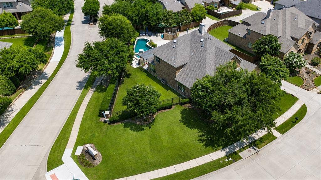 864 Willow Winds Street, Allen, TX 75013 864 Willow Winds Street, Allen, TX 75013