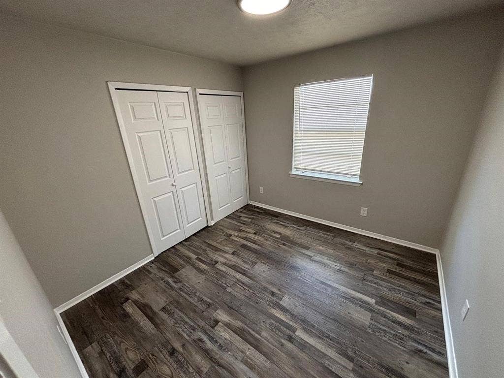 2522 Cunningham Street, Irving, TX 75062 2522 Cunningham Street, Irving, TX 75062