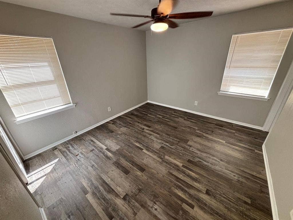 2522 Cunningham Street, Irving, TX 75062 2522 Cunningham Street, Irving, TX 75062