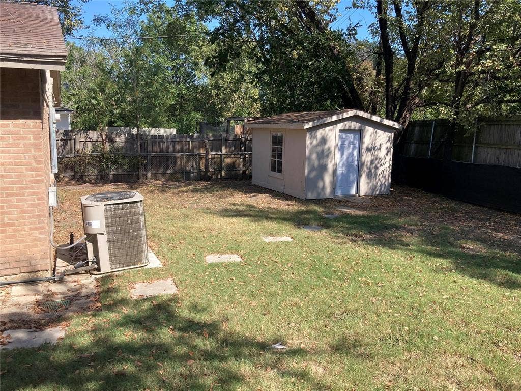 2522 Cunningham Street, Irving, TX 75062 2522 Cunningham Street, Irving, TX 75062