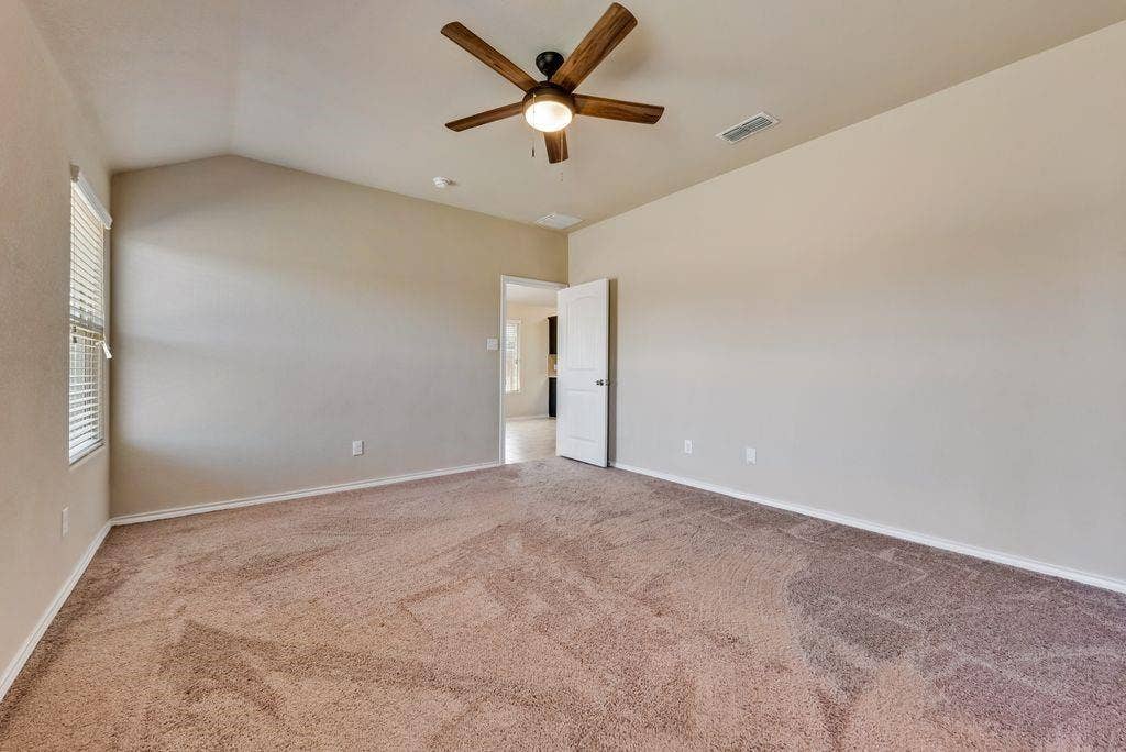 6320 Eagle Pier Way, Fort Worth, TX 76179