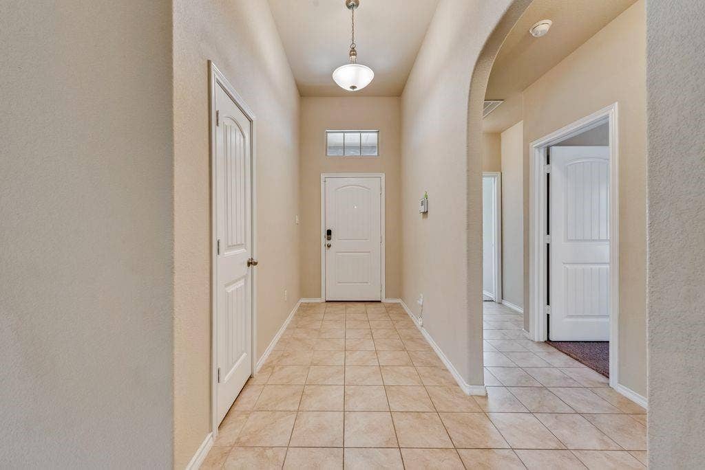 6320 Eagle Pier Way, Fort Worth, TX 76179