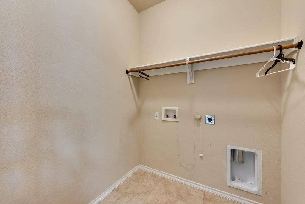 6320 Eagle Pier Way, Fort Worth, TX 76179