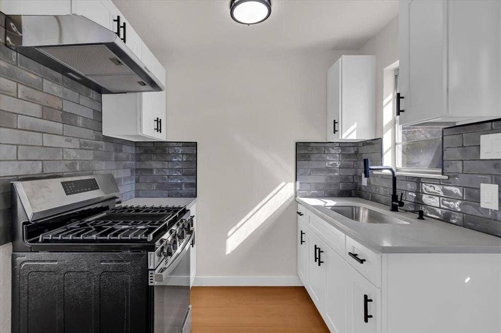 732 James Drive, Richardson, TX 75080 732 James Drive, Richardson, TX 75080