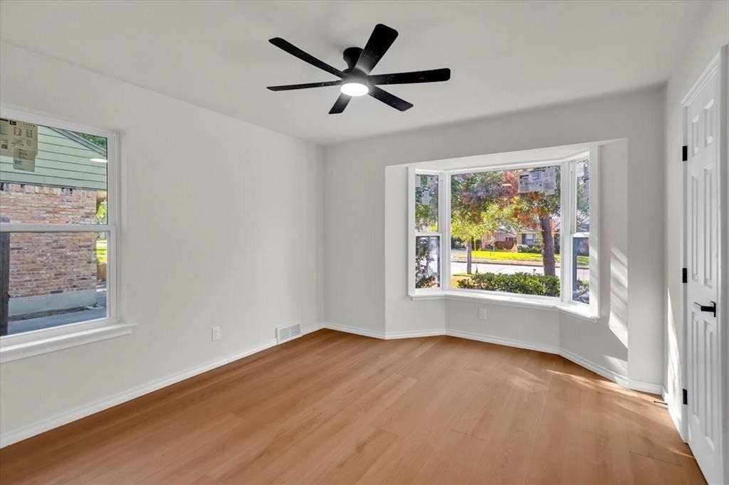732 James Drive, Richardson, TX 75080 732 James Drive, Richardson, TX 75080