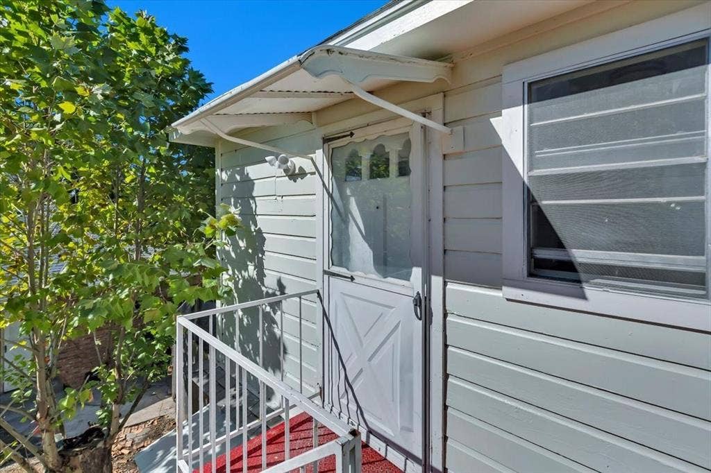 732 James Drive, Richardson, TX 75080 732 James Drive, Richardson, TX 75080