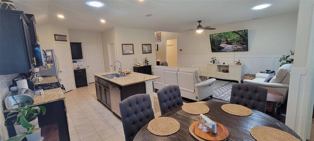 10017 Clemmons Road, Fort Worth, TX 76108 10017 Clemmons Road, Fort Worth, TX 76108