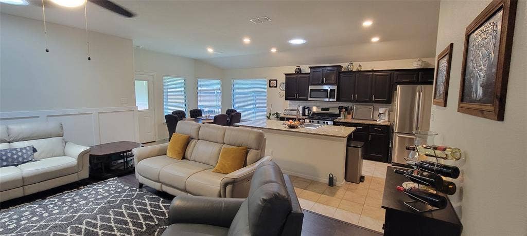 10017 Clemmons Road, Fort Worth, TX 76108 10017 Clemmons Road, Fort Worth, TX 76108