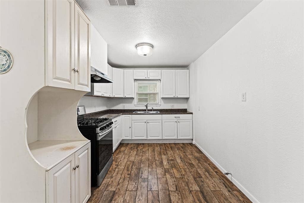 1924 Connally Street, Waco, TX 76711 1924 Connally Street, Waco, TX 76711