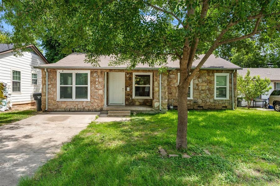 Property photo for 1924 Connally Street, Waco, TX