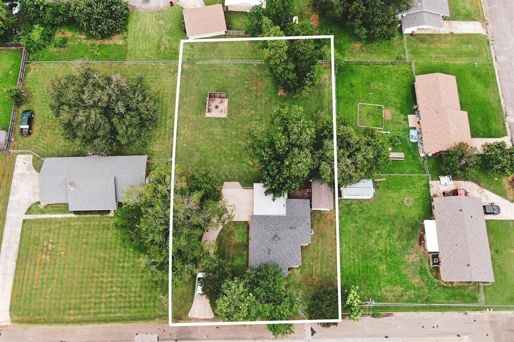 508 Fleming St., Mount Vernon, TX 75457