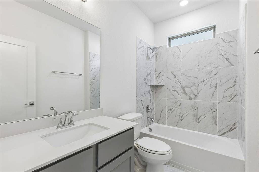 1309 Rosaderos Road, Haslet, TX 76052 Bathroom in the Claret home plan – REPRESENTATIVE PHOTO