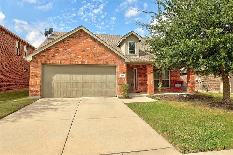 Property photo for 520 Rustic Oak Lane, McKinney, TX