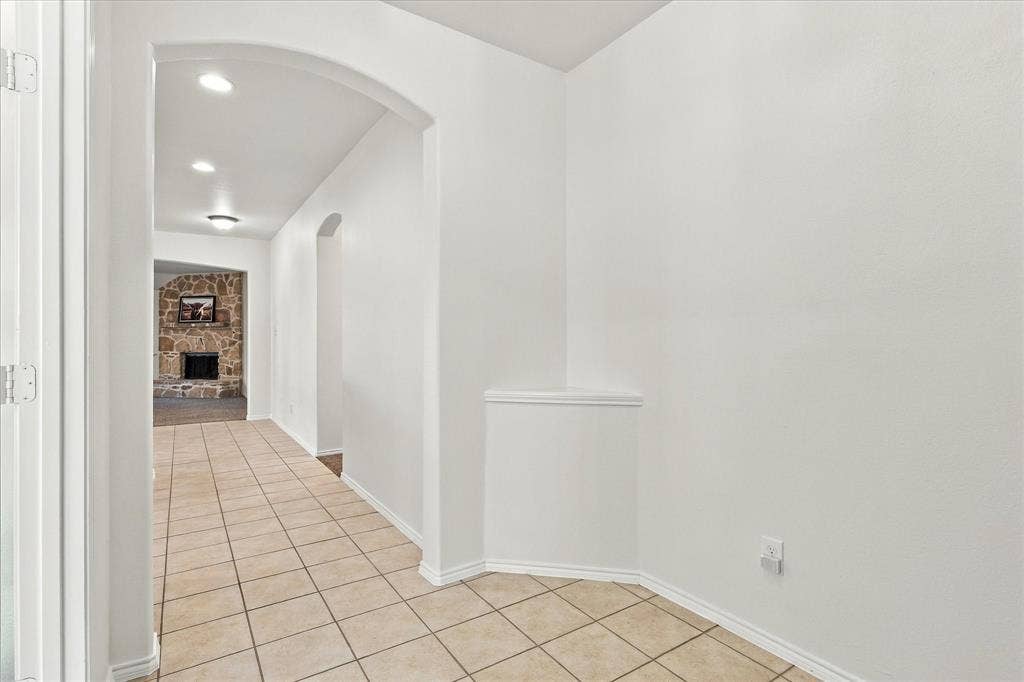 1301 Lasso Drive, Little Elm, TX 75068