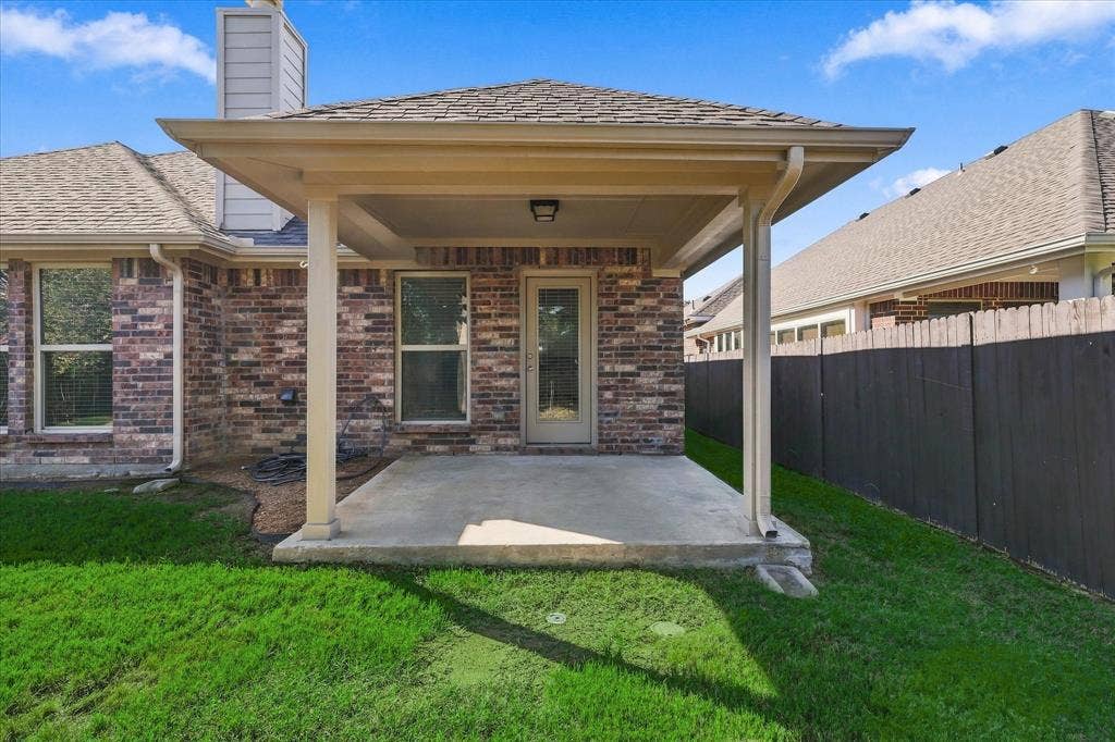 1301 Lasso Drive, Little Elm, TX 75068