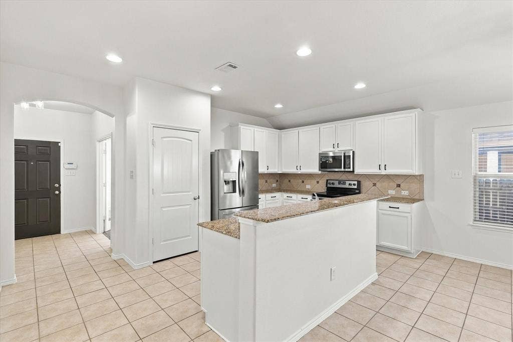 1301 Lasso Drive, Little Elm, TX 75068