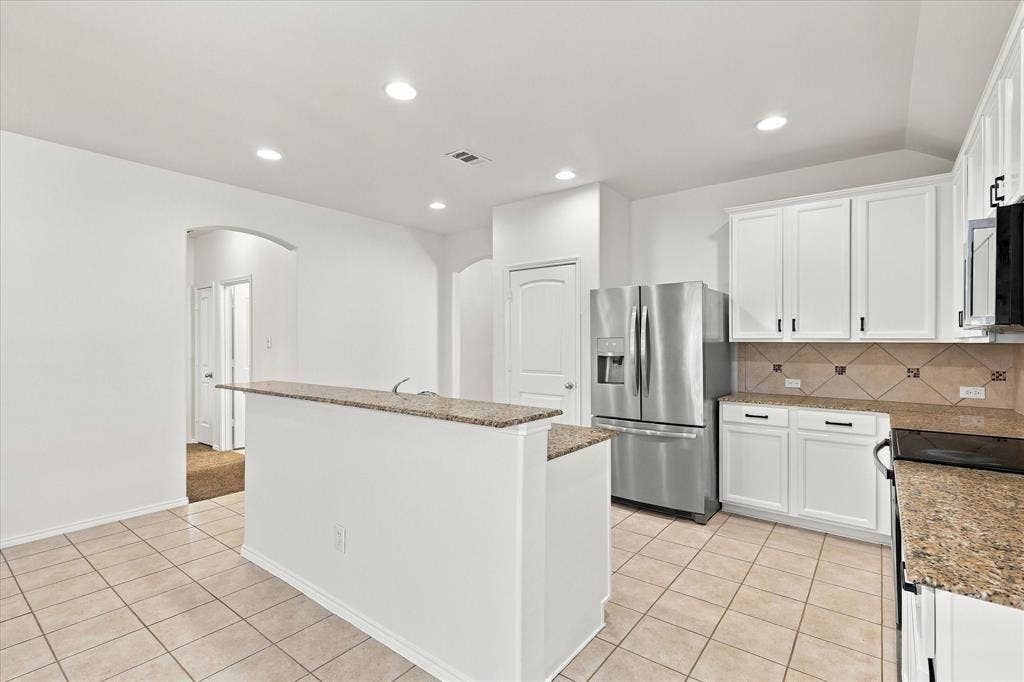 1301 Lasso Drive, Little Elm, TX 75068