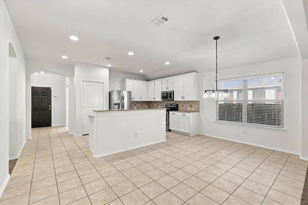 1301 Lasso Drive, Little Elm, TX 75068