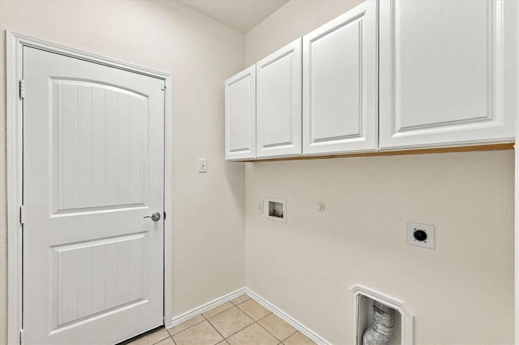 1301 Lasso Drive, Little Elm, TX 75068