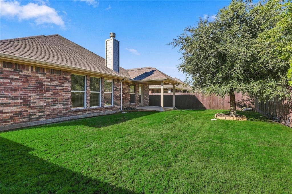 1301 Lasso Drive, Little Elm, TX 75068