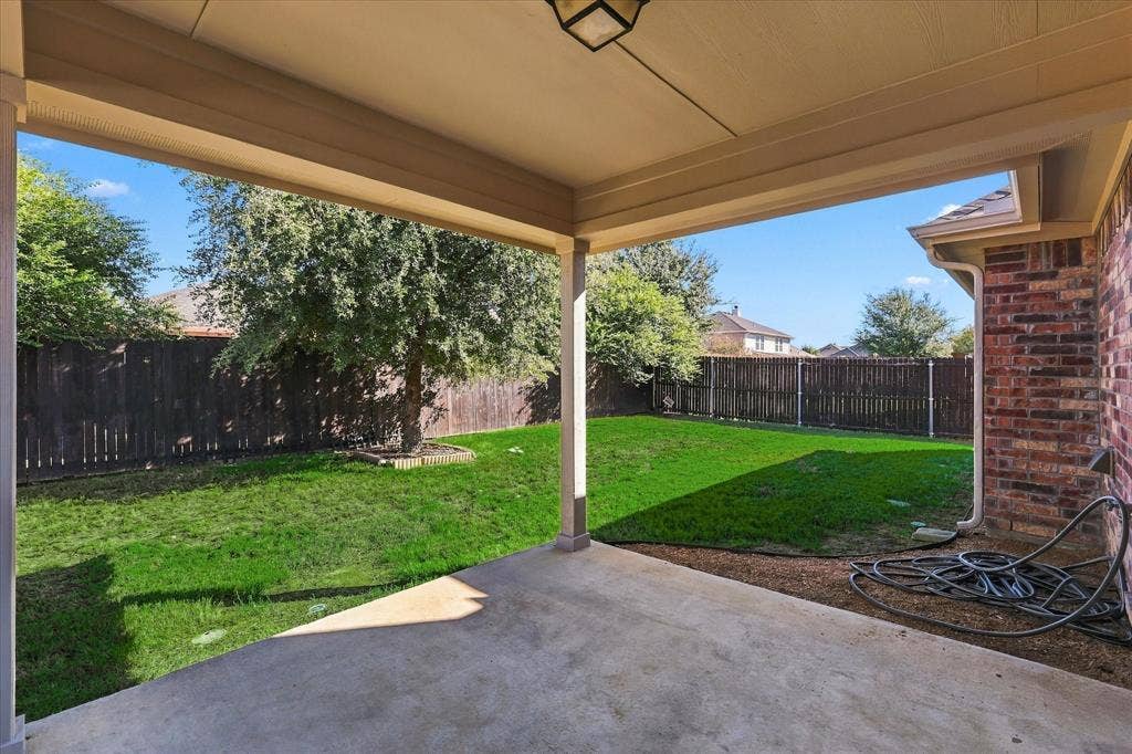 1301 Lasso Drive, Little Elm, TX 75068