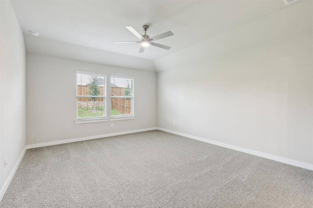 1309 Companero Street, Haslet, TX 76052 Primary Suite in the Heisman home plan – REPRESENTATIVE PHOTO