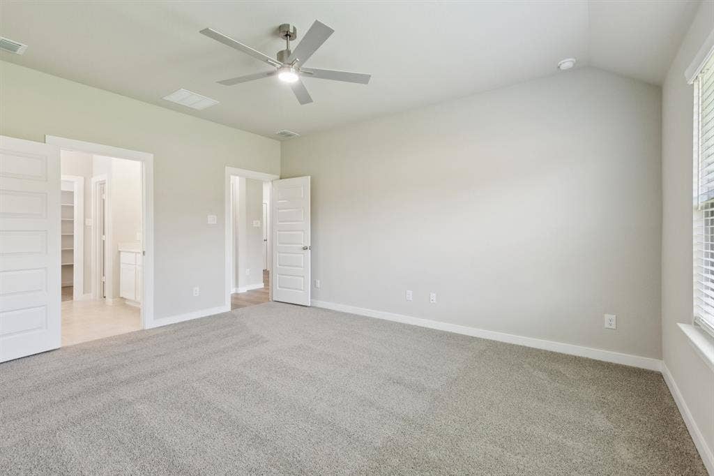 1309 Companero Street, Haslet, TX 76052 Primary Suite in the Heisman home plan – REPRESENTATIVE PHOTO